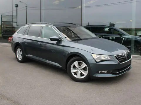 Used SKODA SUPERB Petrol 2019 Ad 