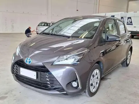 Used TOYOTA YARIS Hybrid 2019 Ad 