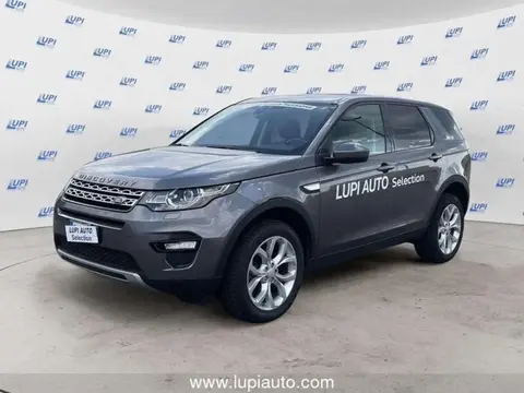 Used LAND ROVER DISCOVERY Petrol 2017 Ad 