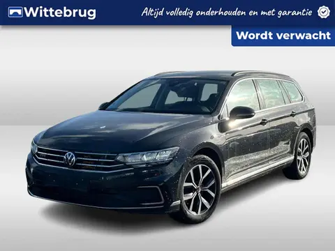 Used VOLKSWAGEN PASSAT Hybrid 2021 Ad 