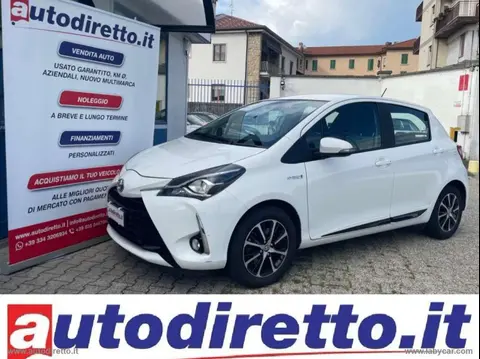 Used TOYOTA YARIS Hybrid 2019 Ad 