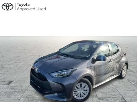 Used TOYOTA YARIS Hybrid 2021 Ad 