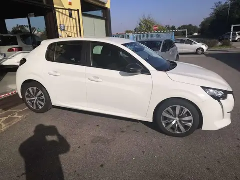 Used PEUGEOT 208 Petrol 2021 Ad 