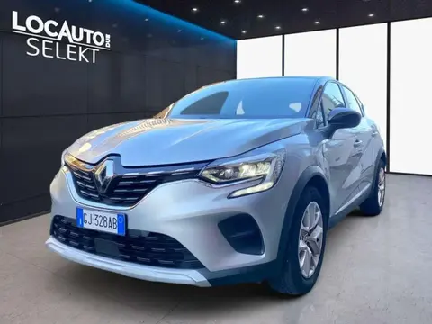 Used RENAULT CAPTUR Hybrid 2021 Ad 