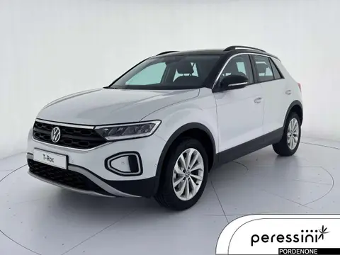 Used VOLKSWAGEN T-ROC Diesel 2024 Ad 