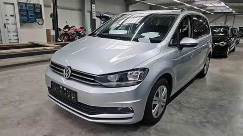 Used VOLKSWAGEN TOURAN Petrol 2019 Ad 