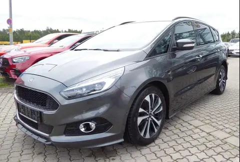 Used FORD S-MAX Diesel 2019 Ad 