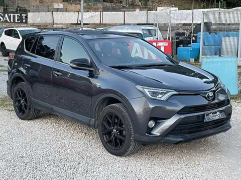 Annonce TOYOTA RAV4 Hybride 2018 d'occasion 