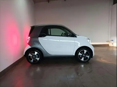 Used SMART FORTWO Electric 2023 Ad 