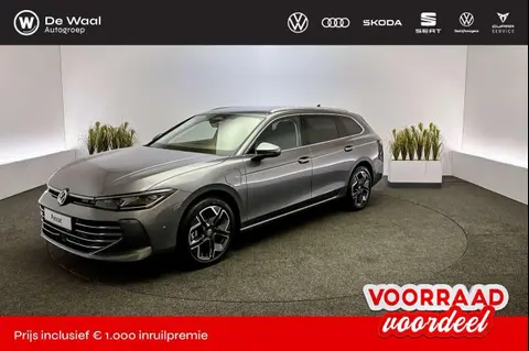 Used VOLKSWAGEN PASSAT Hybrid 2024 Ad 