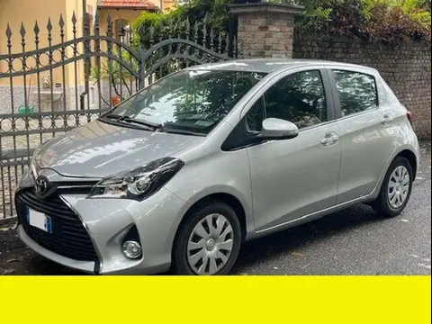 Annonce TOYOTA YARIS Essence 2015 d'occasion 