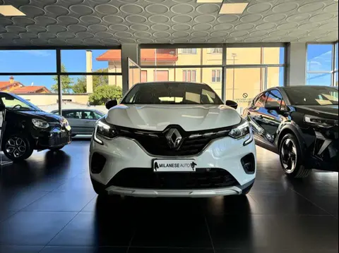 Used RENAULT CAPTUR Hybrid 2020 Ad 