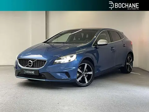 Annonce VOLVO V40 Essence 2019 d'occasion 