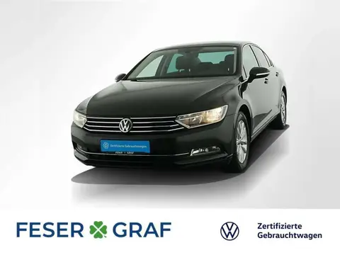 Used VOLKSWAGEN PASSAT Petrol 2018 Ad 