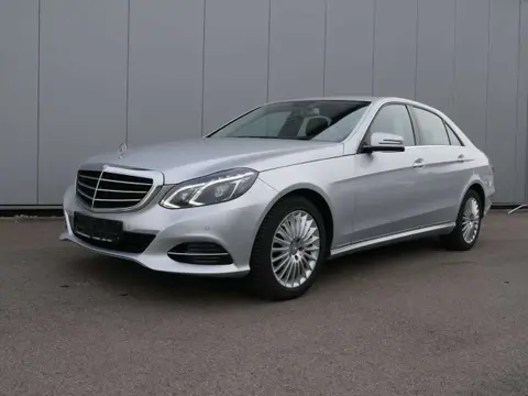 Annonce MERCEDES-BENZ CLASSE E Essence 2015 d'occasion 