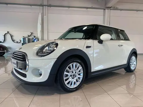 Used MINI ONE Diesel 2016 Ad 