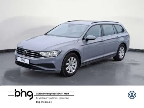 Used VOLKSWAGEN PASSAT Petrol 2022 Ad 