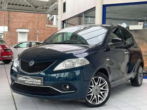 Annonce LANCIA YPSILON Essence 2016 d'occasion 