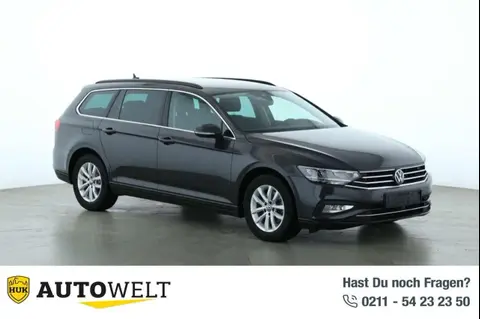 Used VOLKSWAGEN PASSAT Petrol 2023 Ad 