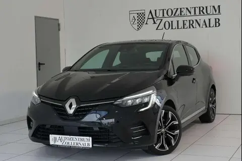 Used RENAULT CLIO Hybrid 2021 Ad 