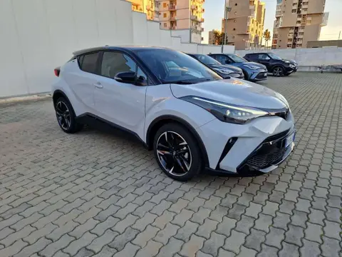 Used TOYOTA C-HR Hybrid 2023 Ad 