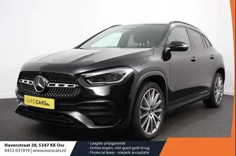 Used MERCEDES-BENZ CLASSE GLA Hybrid 2023 Ad 