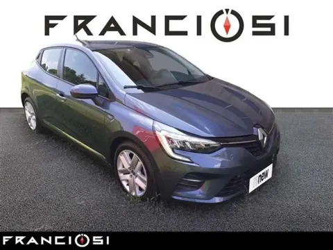 Used RENAULT CLIO Hybrid 2021 Ad 