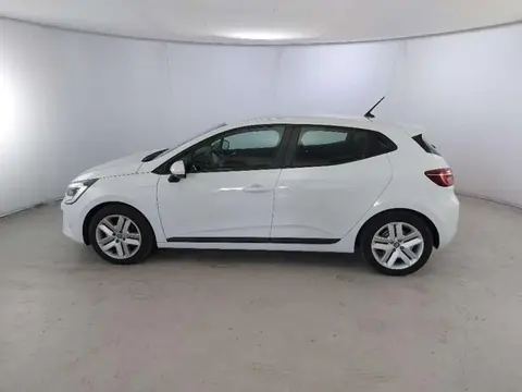 Used RENAULT CLIO Hybrid 2021 Ad 