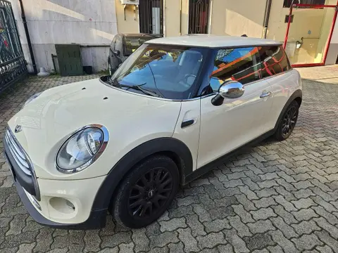 Used MINI ONE Petrol 2015 Ad 