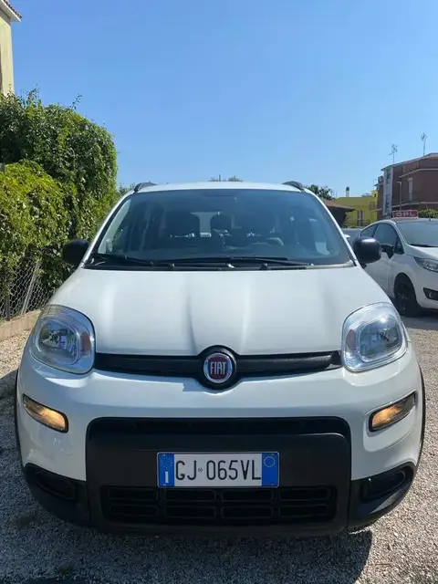 Annonce FIAT PANDA Hybride 2022 d'occasion 