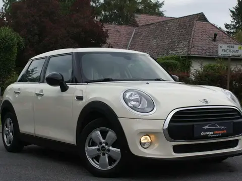 Used MINI ONE Petrol 2017 Ad 