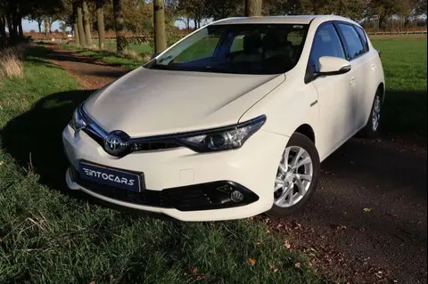 Used TOYOTA AURIS Hybrid 2016 Ad 