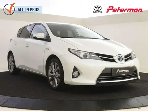 Used TOYOTA AURIS Hybrid 2015 Ad 