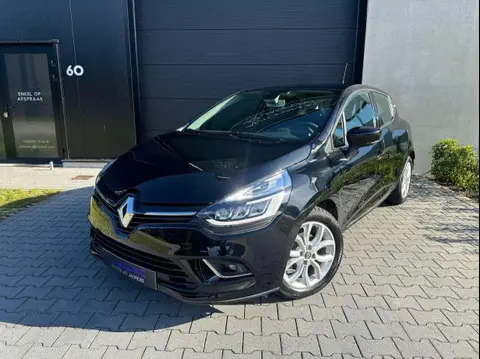 Annonce RENAULT CLIO Essence 2016 d'occasion Belgique