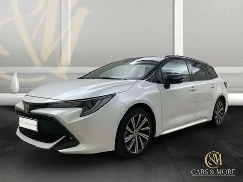 Used TOYOTA COROLLA Hybrid 2022 Ad 