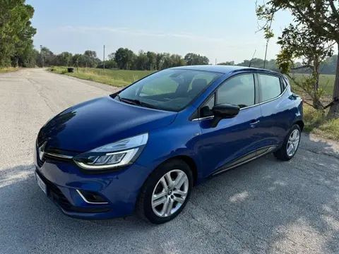 Used RENAULT CLIO Diesel 2019 Ad 