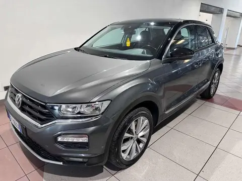 Used VOLKSWAGEN T-ROC Diesel 2019 Ad 