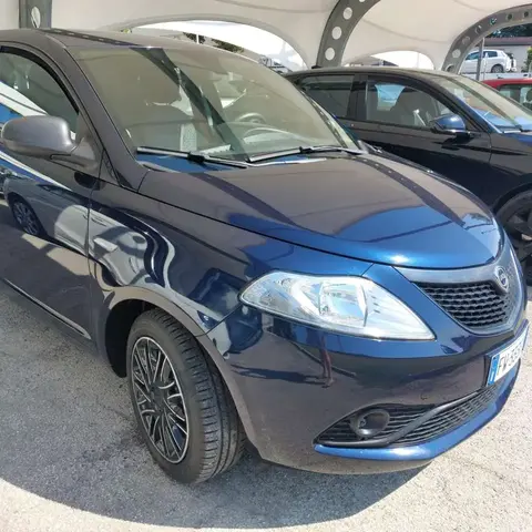 Annonce LANCIA YPSILON Essence 2019 d'occasion 