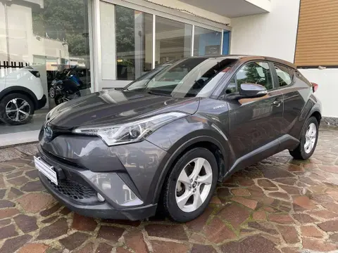 Annonce TOYOTA C-HR Hybride 2019 d'occasion 