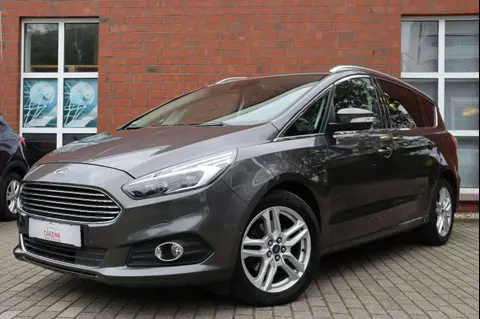 Used FORD S-MAX Diesel 2018 Ad 