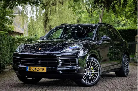 Used PORSCHE CAYENNE Hybrid 2020 Ad 