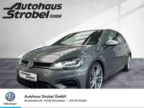 Used VOLKSWAGEN GOLF Petrol 2017 Ad 