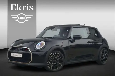 Used MINI COOPER Petrol 2024 Ad 