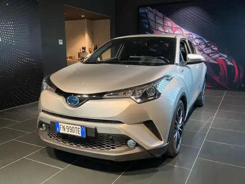 Annonce TOYOTA C-HR Hybride 2018 d'occasion 