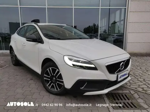 Annonce VOLVO V40 Diesel 2019 d'occasion 