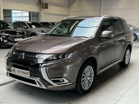 Used MITSUBISHI OUTLANDER Hybrid 2019 Ad 