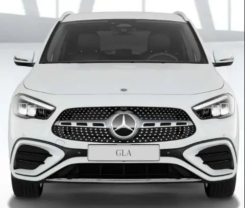 Used MERCEDES-BENZ CLASSE GLA Hybrid 2024 Ad 