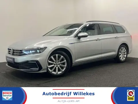 Used VOLKSWAGEN PASSAT Hybrid 2020 Ad 