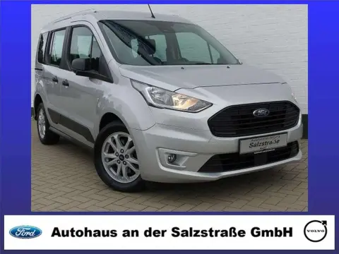 Used FORD TOURNEO Petrol 2019 Ad 