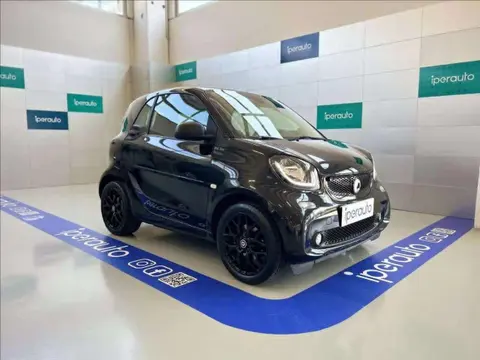 Annonce SMART FORTWO Essence 2017 d'occasion 